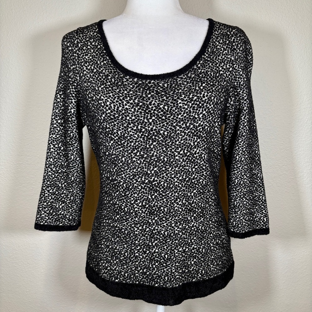 Moth Anthropologie Lana Back & Cream Speckled Sweater Size Medium